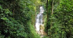 Waterfall land Baru