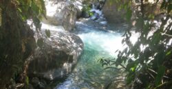 10hct. and spectacular river in Santa Elena